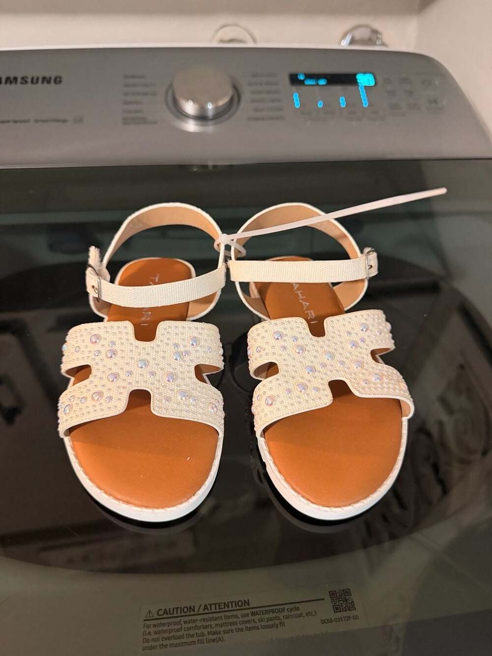 Tahari kidsPearl Embellished White H-Band Sandals